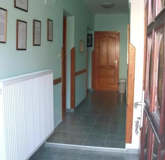 Sasi Panzió 2