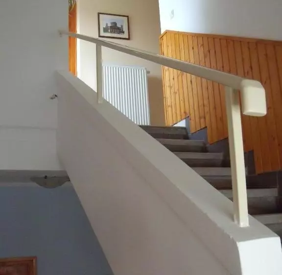 Sasi Panzió 2