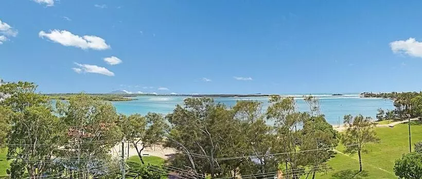 Space Holiday Apartments