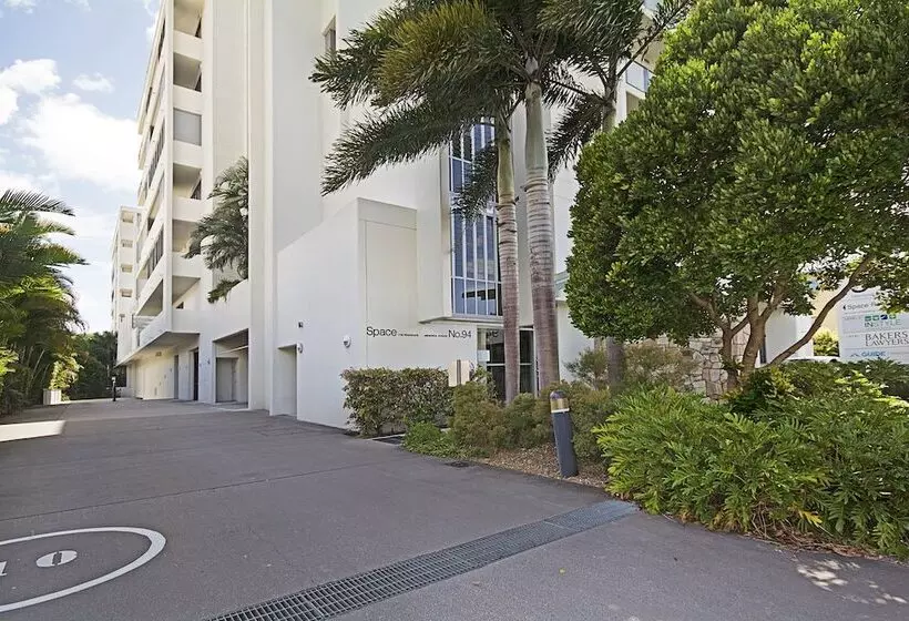 Space Holiday Apartments