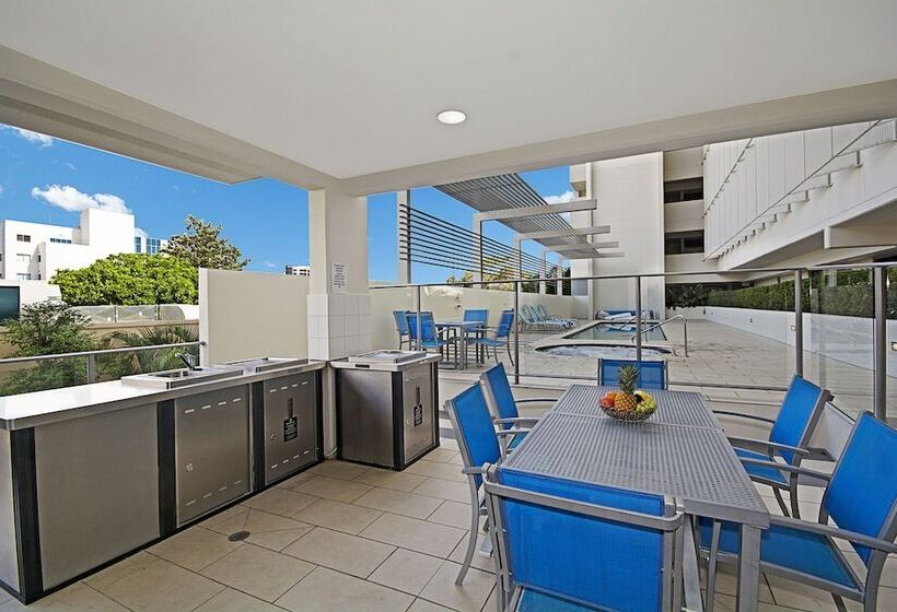 Space Holiday Apartments