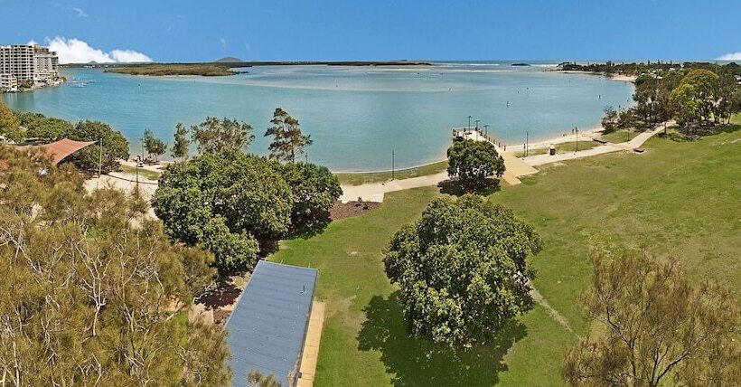 Space Holiday Apartments