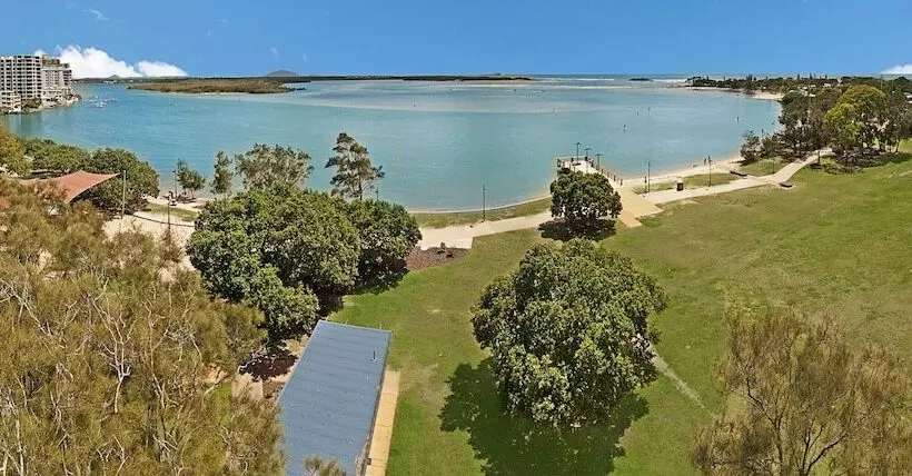 Space Holiday Apartments