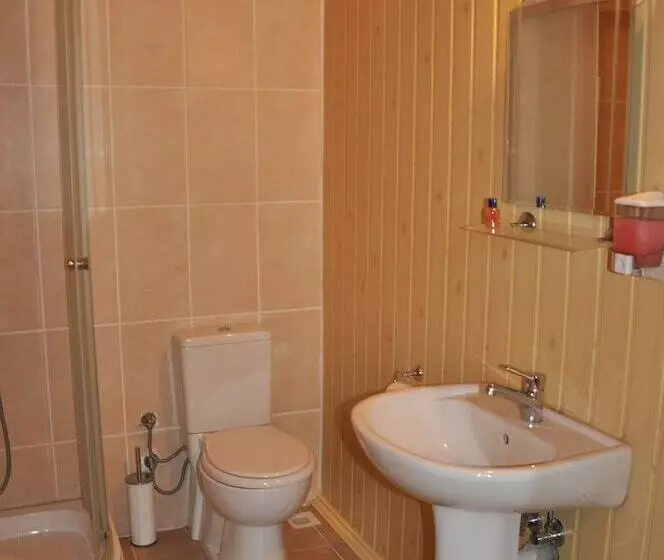 Hotelli Adrasan Shambala