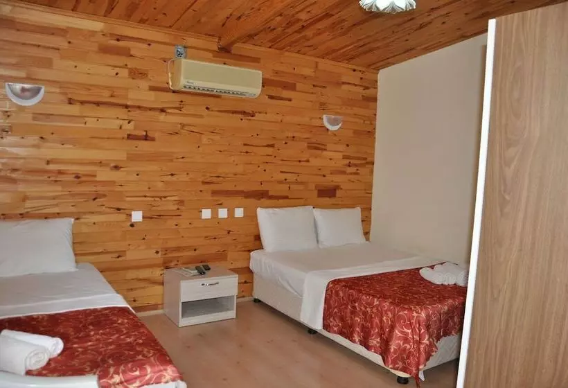 Hotelli Adrasan Shambala