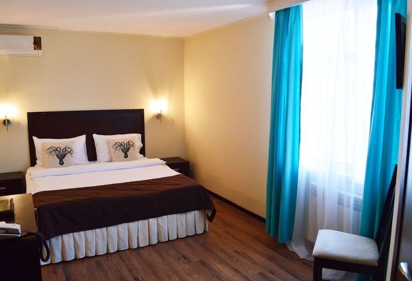 בית מלון כפרי Blue Lagoon