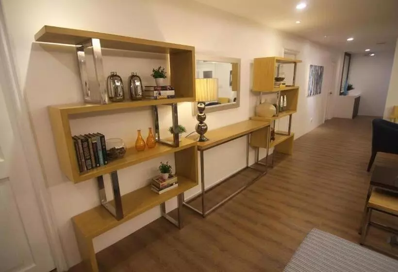 هتل Bryan Condominium Suites Makati