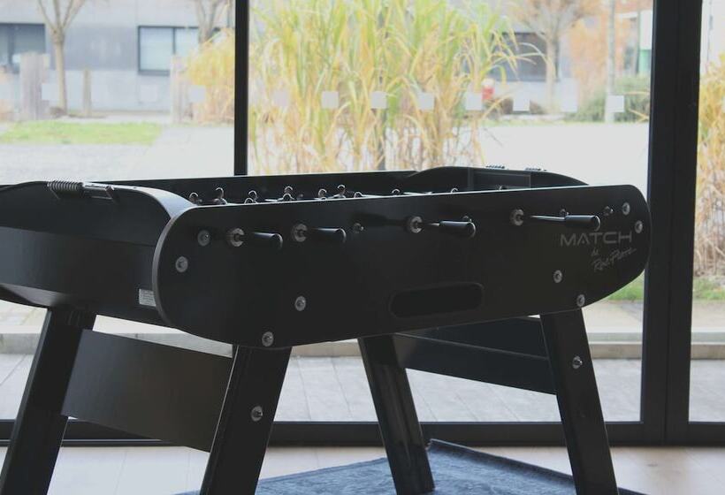 Hotel Campanile Laval Nord