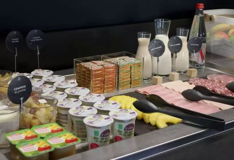 Hotelli Campanile Laval Nord