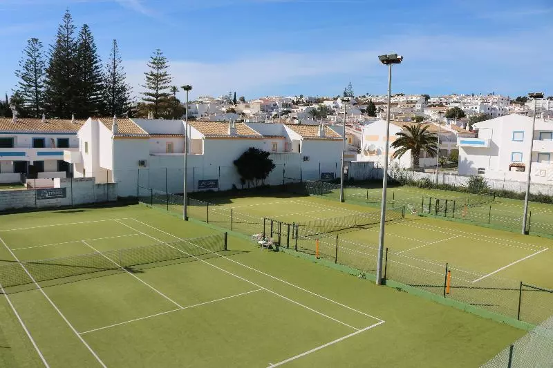 ホテル Cvl Clube House