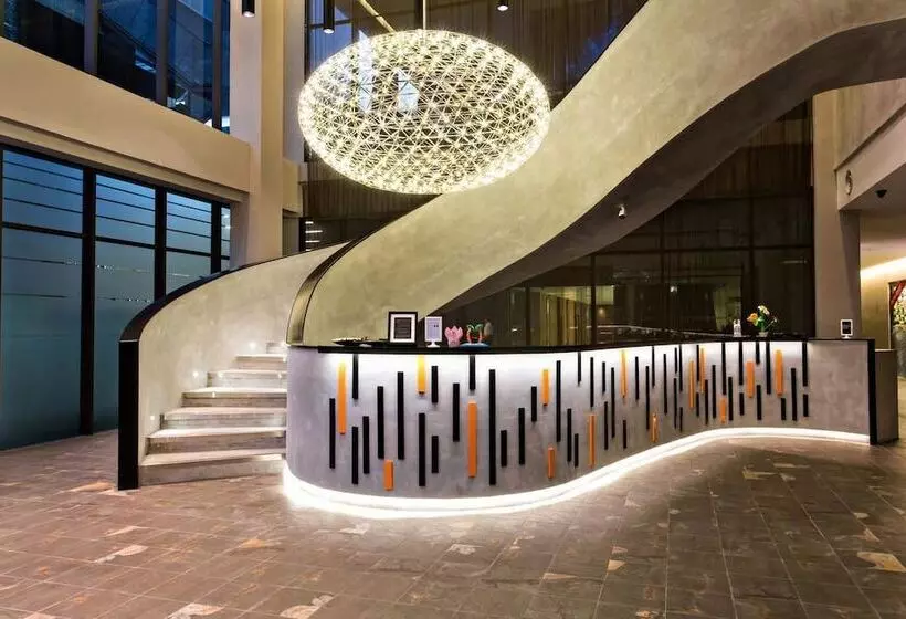De Elements Business Hotel Damansara