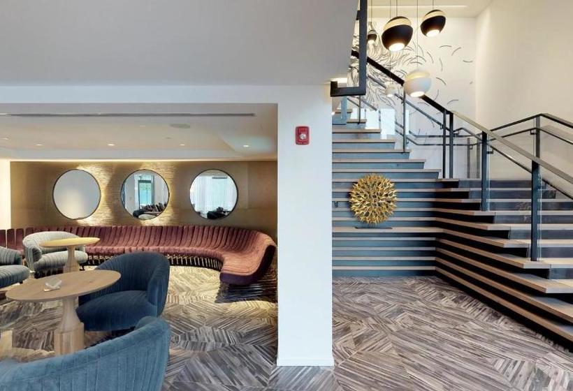 ホテル Global Luxury Suites In South End