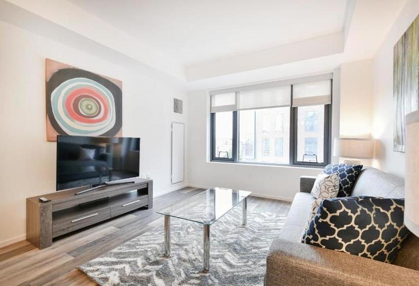 ホテル Global Luxury Suites In South End