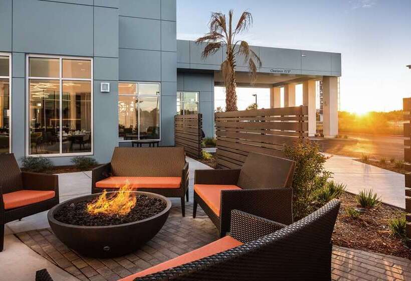 هتل Hilton Garden Inn Sacramento Airport Natomas