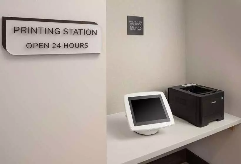 Hotelli Hilton Garden Inn Sacramento Airport Natomas