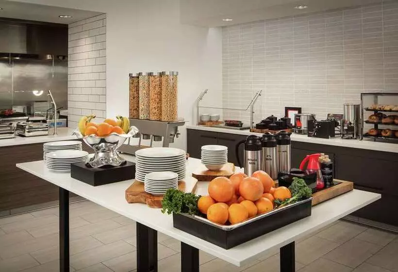 Hotelli Hilton Garden Inn Sacramento Airport Natomas