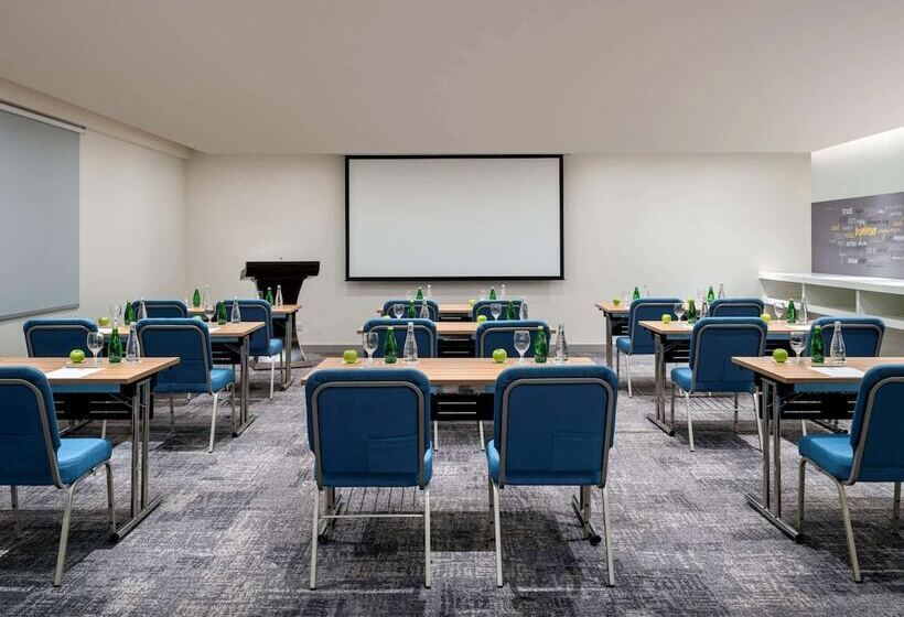 فندق Ibis Jeddah Malik Road