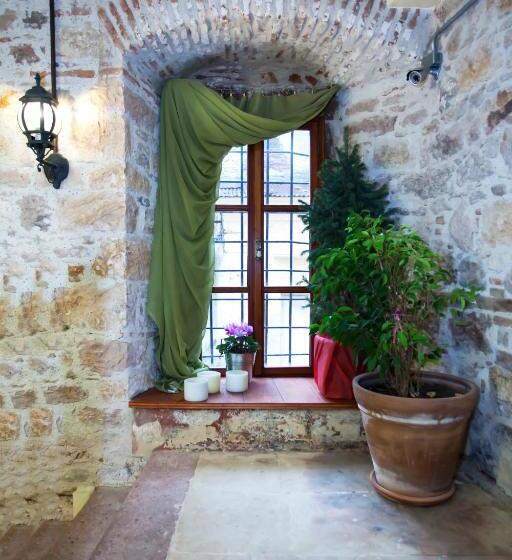 בית מלון כפרי Macaron Konagi