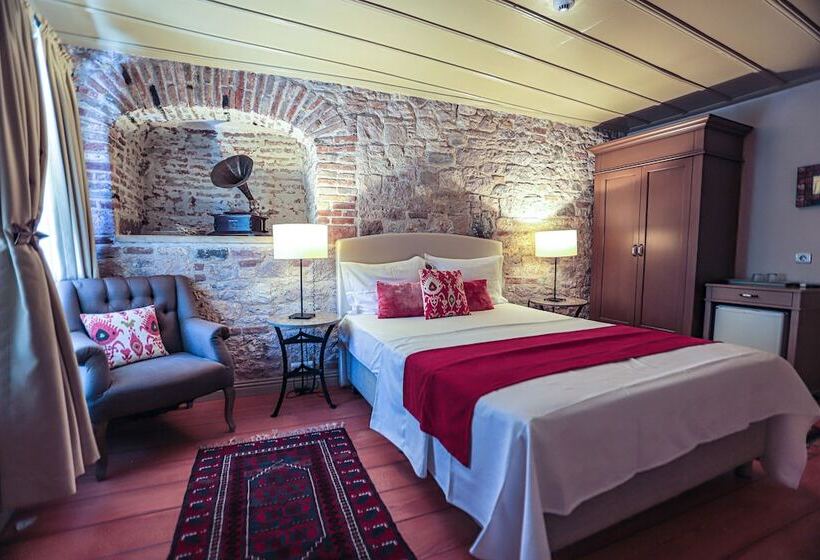 בית מלון כפרי Macaron Konagi