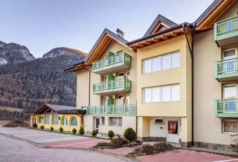 Hotel Monclassico