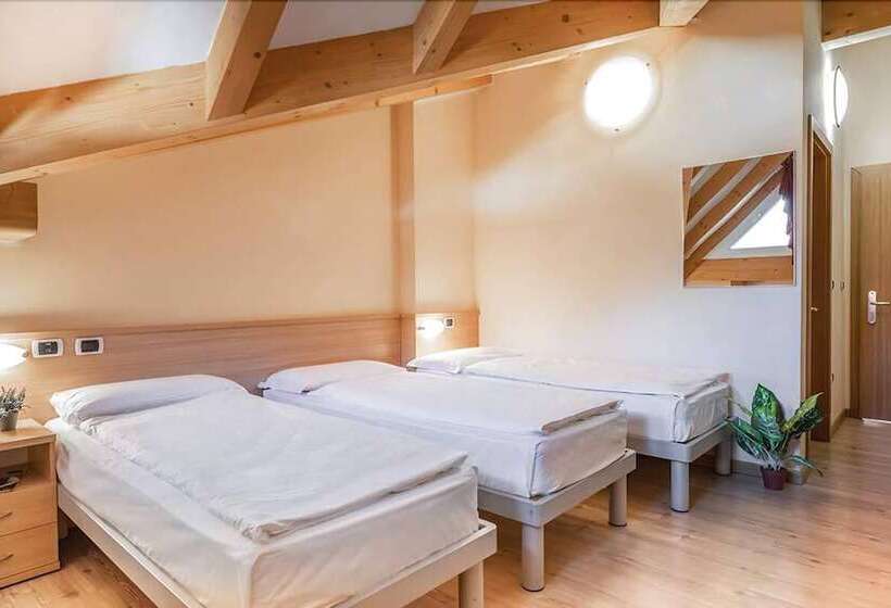 فندق Monclassico