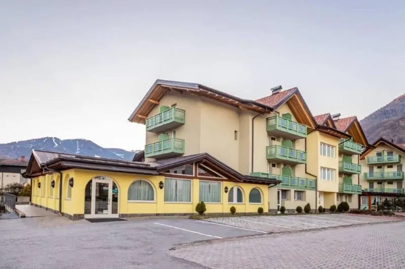 Hotel Monclassico