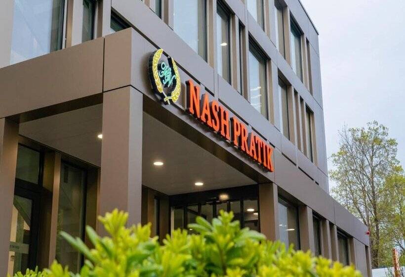 هتل Nash Pratik