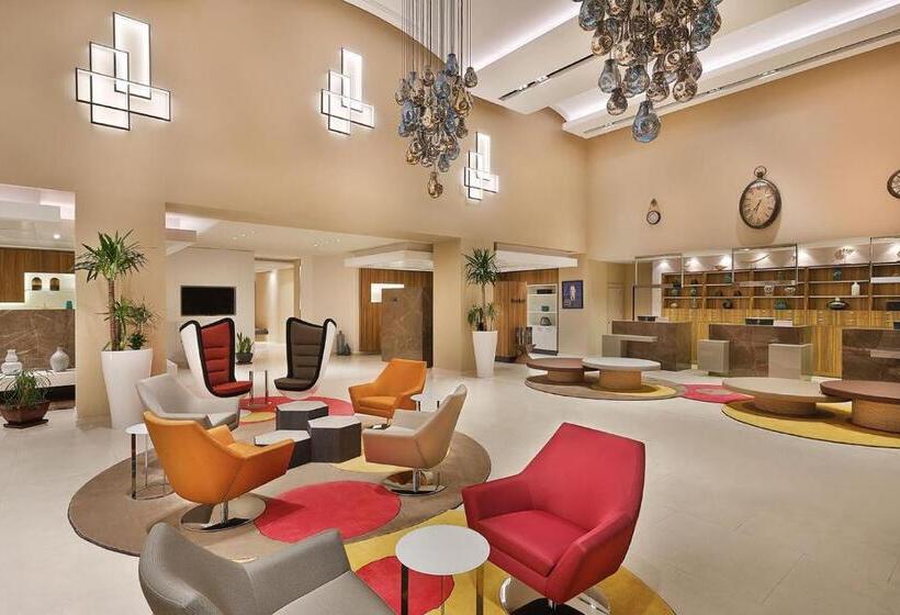 Park Mall Hotel & Conference Center