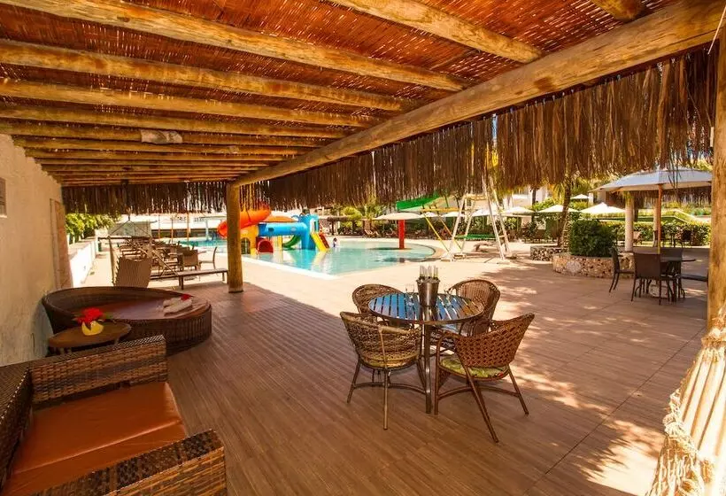 Hotel Portal Beach  Rede Soberano