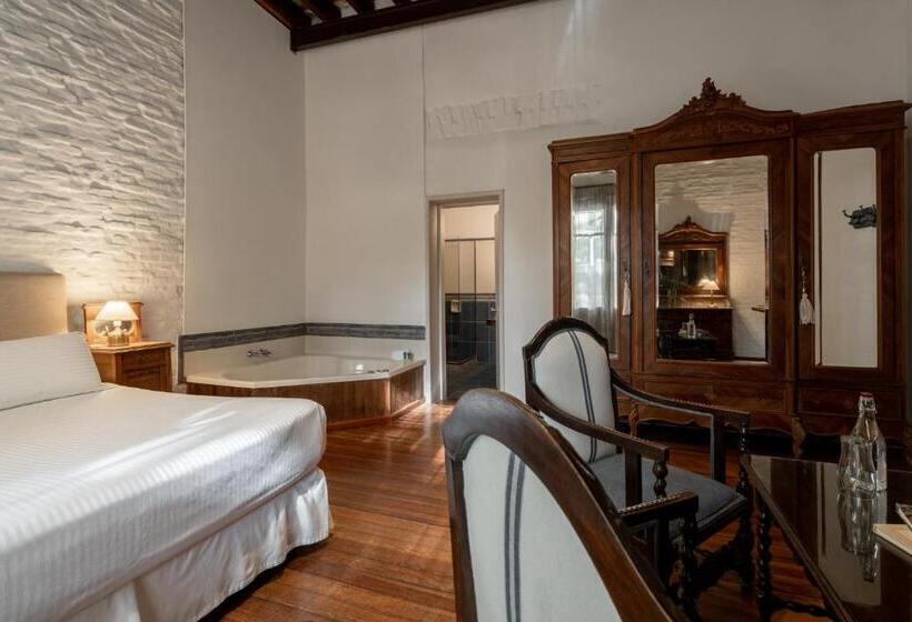 Отель Posada Manuel Lobo