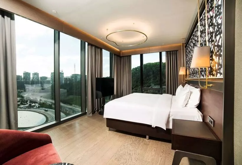 Radisson Collection Hotel, Vadistanbul