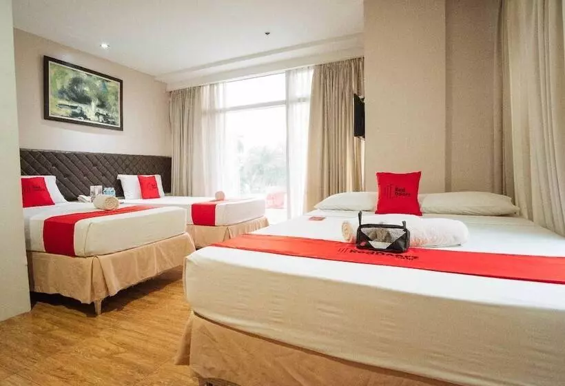 هتل Reddoorz Plus Near Cebu Capitol