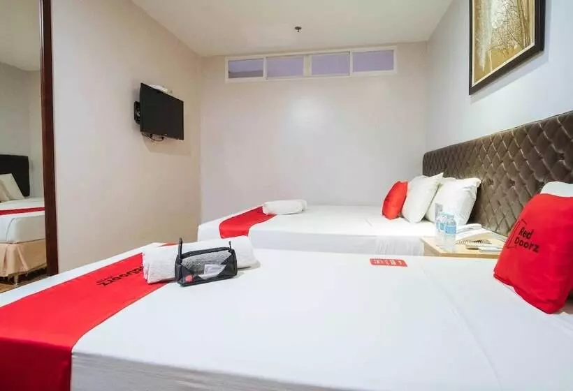 هتل Reddoorz Plus Near Cebu Capitol
