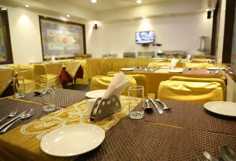 Hotel Republic