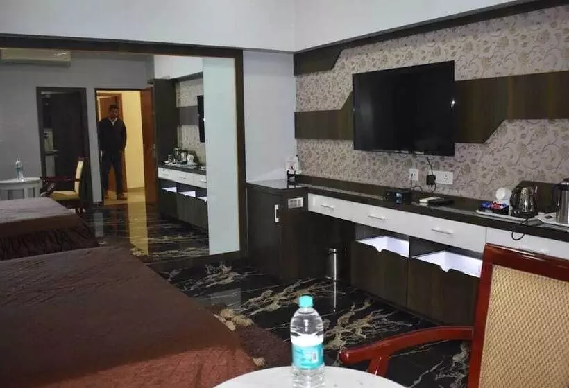 Hotel Republic