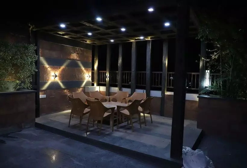 Hotel Republic