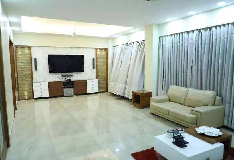 Hotel Republic