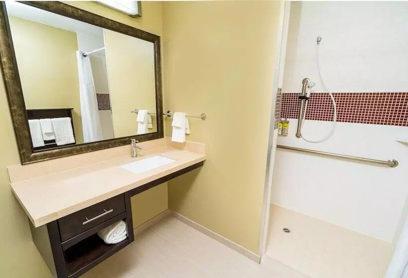 Hotelli Staybridge Suites   Newark   Fremont, An Ihg