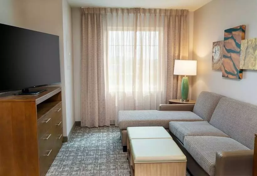 Hotelli Staybridge Suites   Newark   Fremont, An Ihg