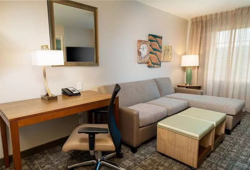 Hotelli Staybridge Suites   Newark   Fremont, An Ihg