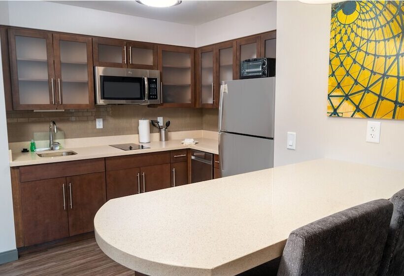 فندق Staybridge Suites   Newark   Fremont, An Ihg