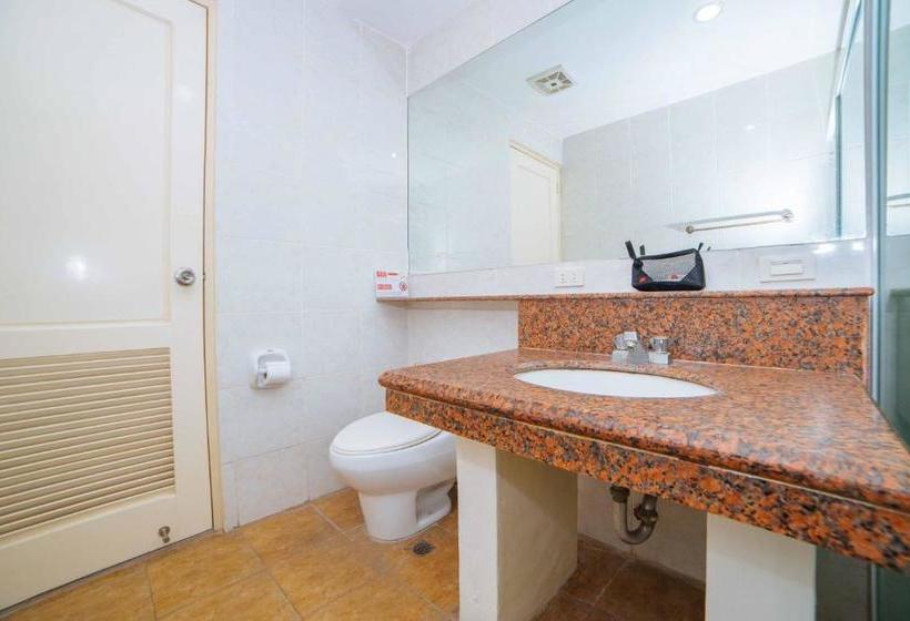 בית מלון כפרי Reddoorz Premium @ Korea Town Angeles City