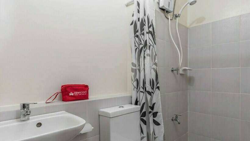 בית מלון כפרי Zen Rooms Vinia Edsa Q.c