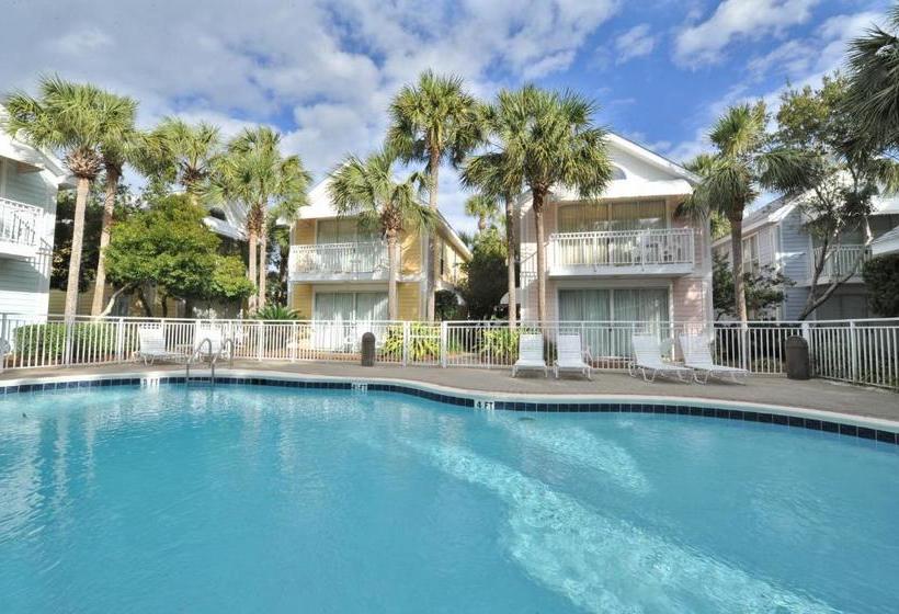 Nantucket Rainbow Cottages