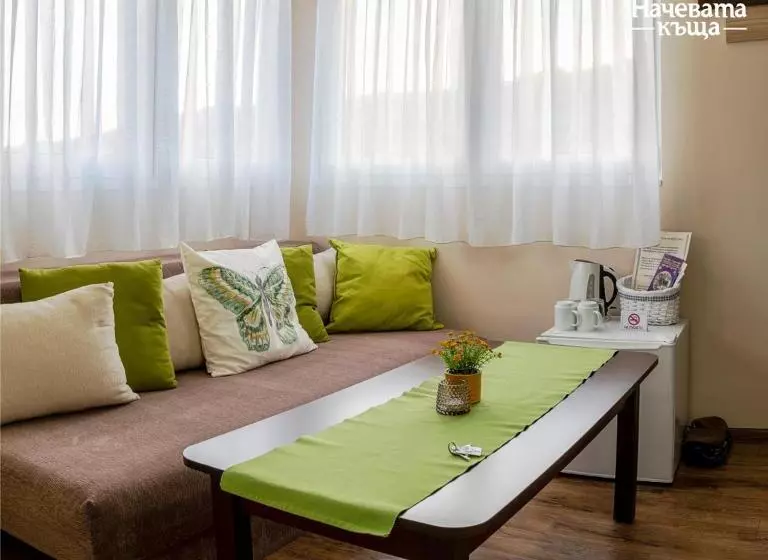 پانسیون Guest House Nachevata Kashta