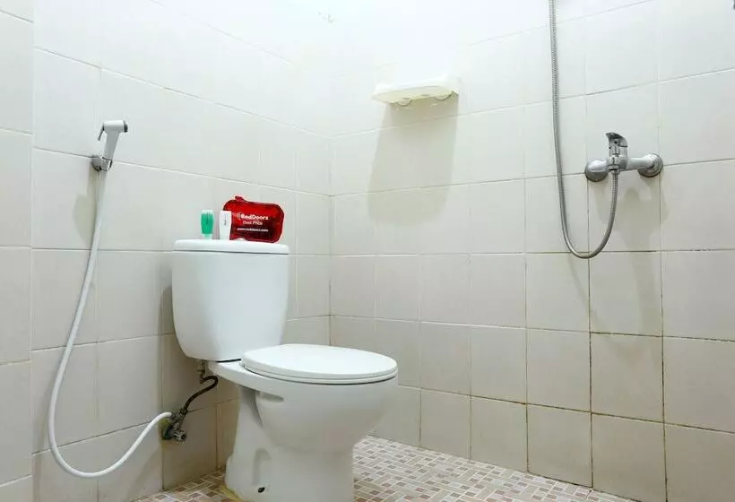 Majatalo Reddoorz Near Adisucipto Airport 3