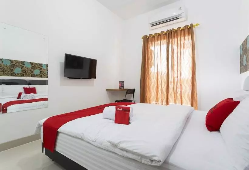 Majatalo Reddoorz Plus @ Boulevard Residence Bsd