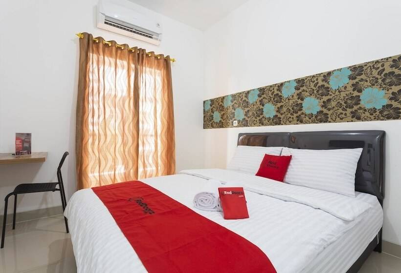 פנסיון Reddoorz Plus @ Boulevard Residence Bsd