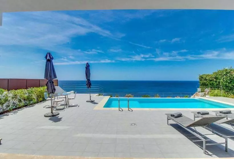 Villa Azul
