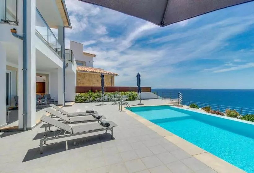 Villa Azul